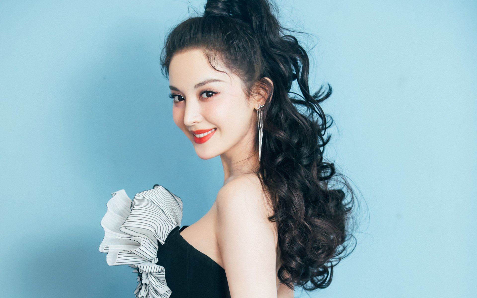 江苏肯帝亚队力克对手，决战获胜加冕，江苏肯帝亚下赛季重磅引援